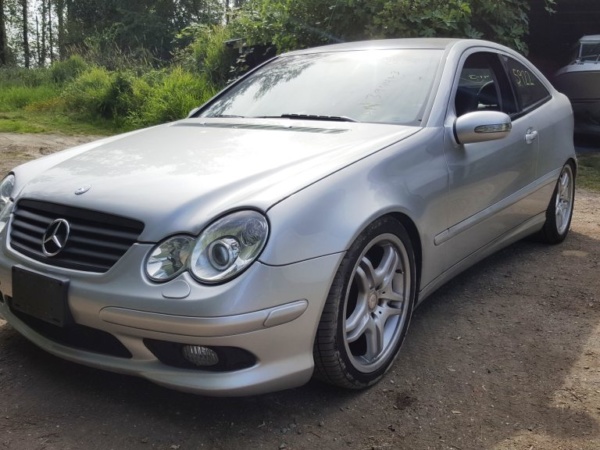 2002 Mercedes C230 Coupe Kompressor 6spd